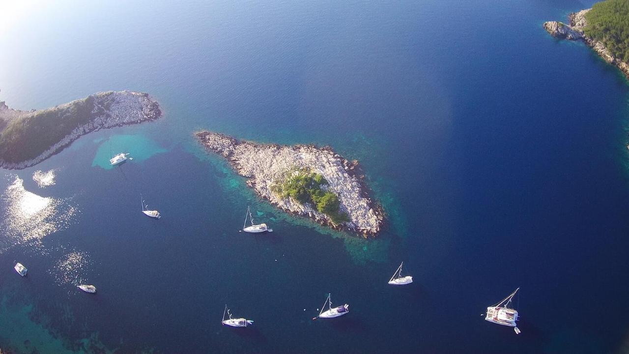 Villa Franic Saplunara Εξωτερικό φωτογραφία
